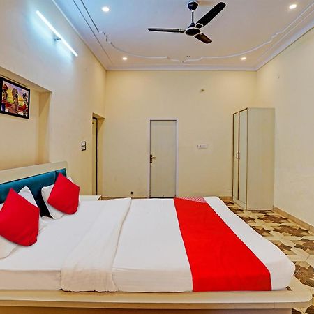 Hotel O Real Out Of The Blue 布什格尔 外观 照片