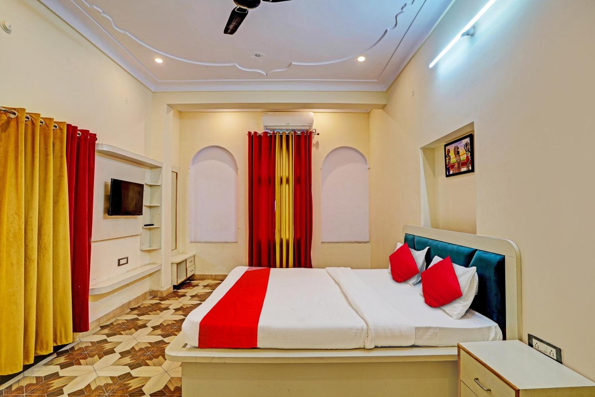 Hotel O Real Out Of The Blue 布什格尔 外观 照片