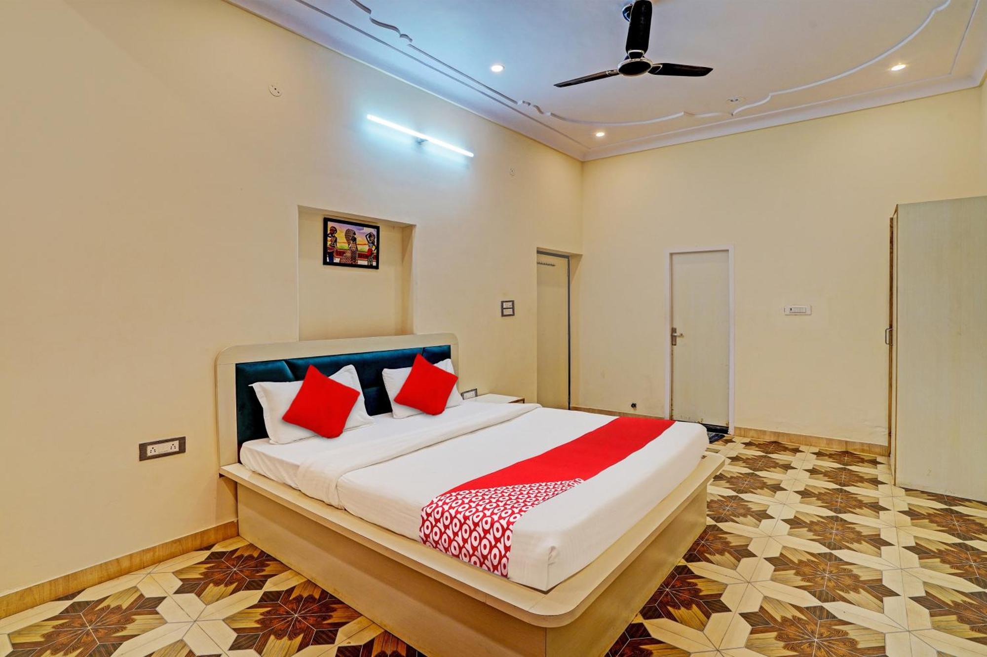 Hotel O Real Out Of The Blue 布什格尔 外观 照片