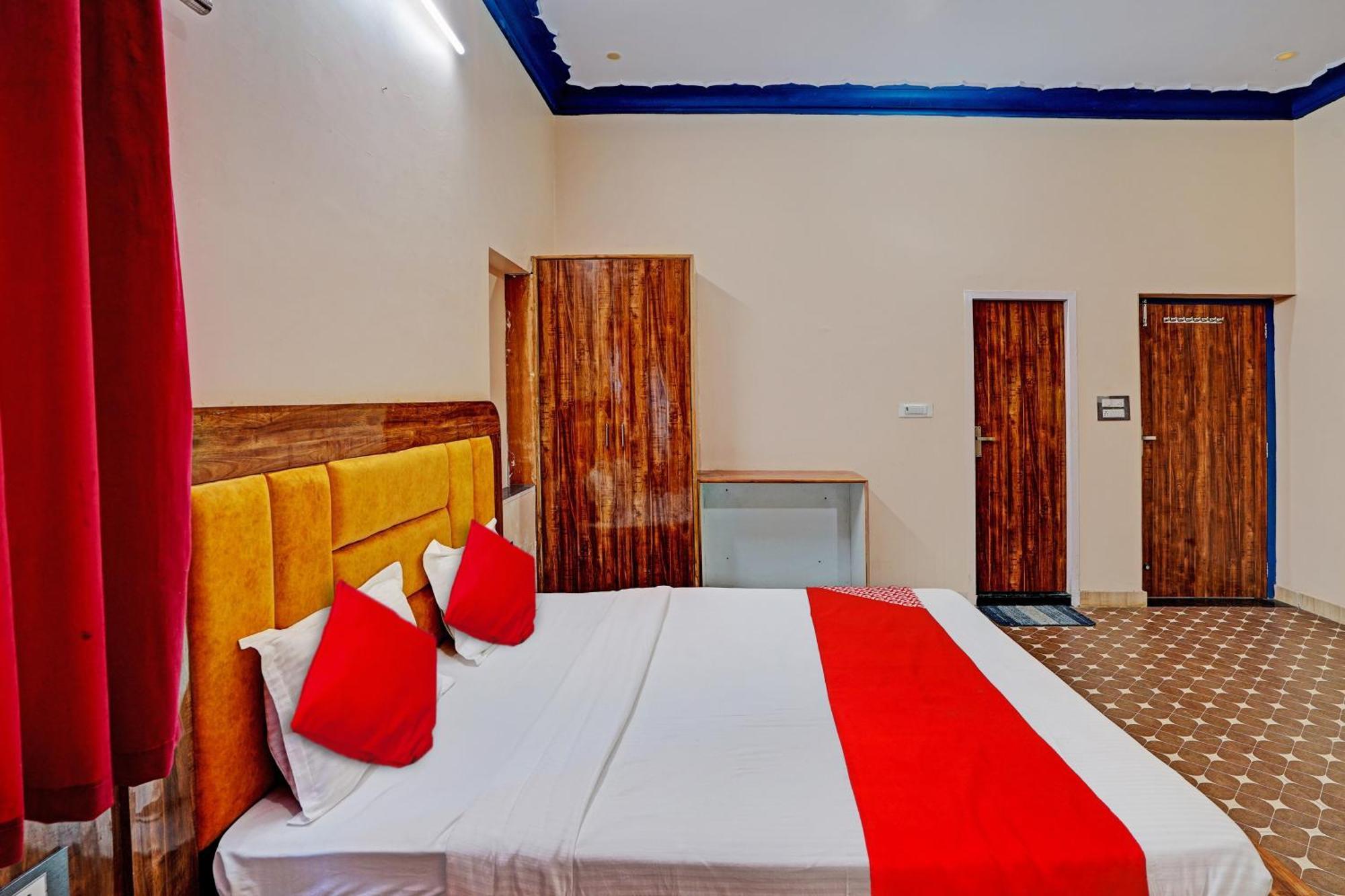Hotel O Real Out Of The Blue 布什格尔 外观 照片